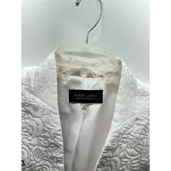 black label size 12 white - Picture 5 of 9